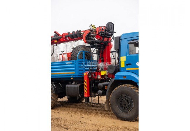 Манипулятор Taurus 055A на шасси КАМАЗ 43502 4х4