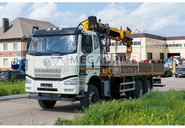 Манипулятор XCMG_QQS200-6 на шасси FAW 6x6