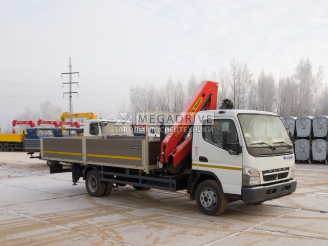Манипулятор PALFINGER PK10000 на шасси FUSO CANTER