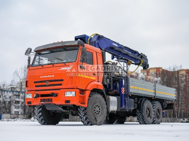 Манипулятор DONGYANG 2037 на шасси КАМАЗ 43118 с буром (БМ)