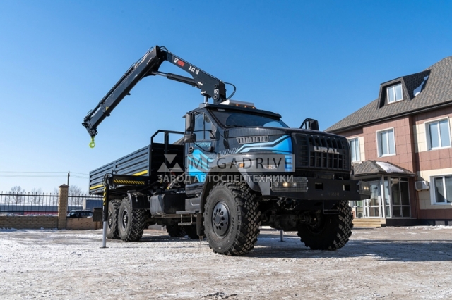 Манипулятор HIAB X-CL 16 B2 на шасси УРАЛ NEXT