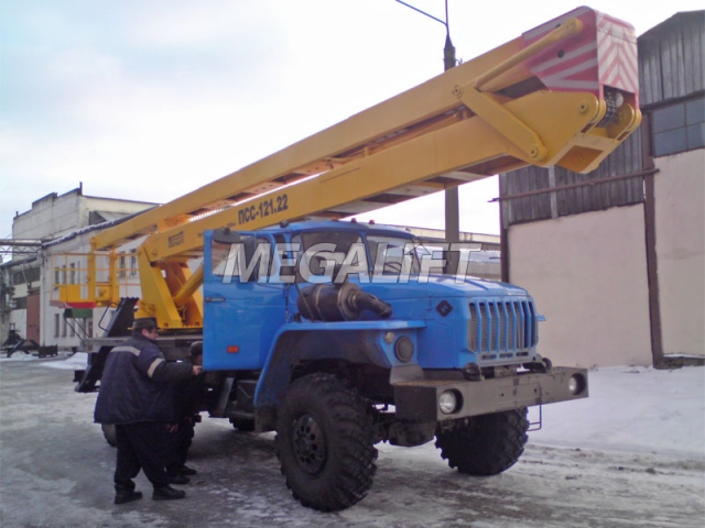 Автогидроподъемник ПСС 121.22 (АГП-22.02) на шасси УРАЛ 4320