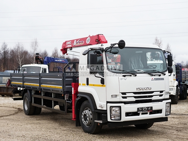 Манипулятор UNIC UR-V 374 на шасси ISUZU FORWARD