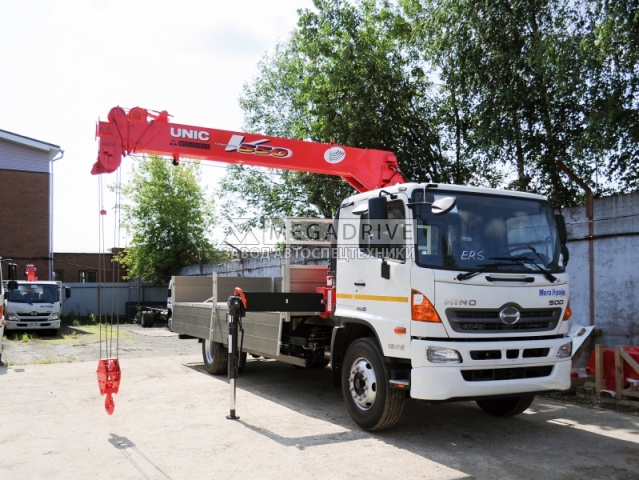 Манипулятор UNIC 554 на шасси HINO 500 PTA