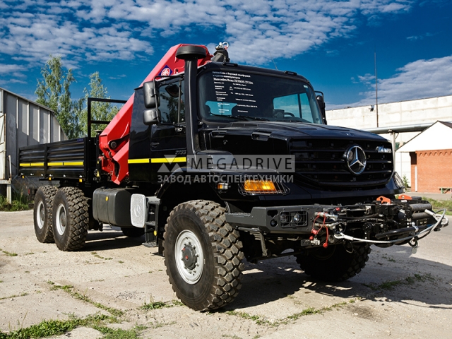 Манипулятор HMF 2430 на шасси MERCEDES-BENZ ZETROS 2733A