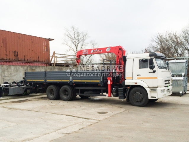 Манипулятор UNIC 504 на шасси КАМАЗ 65117