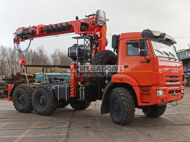 Манипулятор KANGLIM KS-2056 на шасси КАМАЗ 43118 с буром