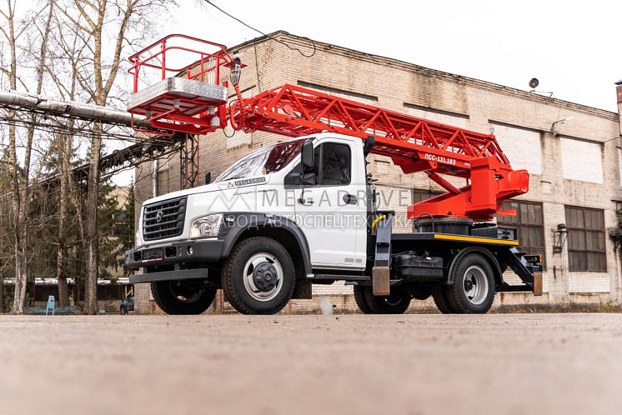 Автогидроподъемник ПСС-131.18Э на шасси ГАЗ NEXT С42R33 (решетчатый)
