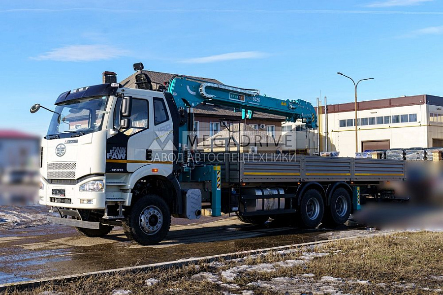 Манипулятор HKTC 8026 на шасси FAW 3250