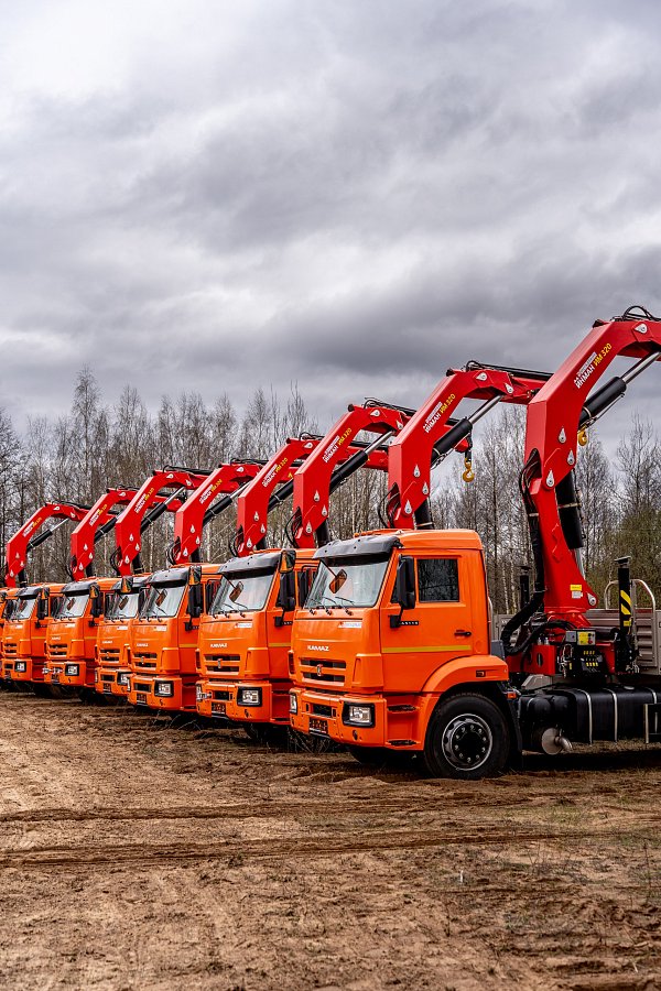 Манипулятор ИНМАН ИМ 320 на шасси КАМАЗ 65115-3081-48